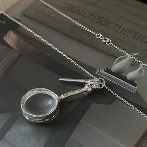 S925 sterling silver magnifying glass necklace with vintage hammered texture finish