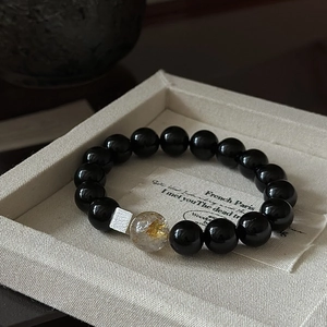 Vintage S925 silver black onyx beaded bracelet with gold leaf glass charm and square metal