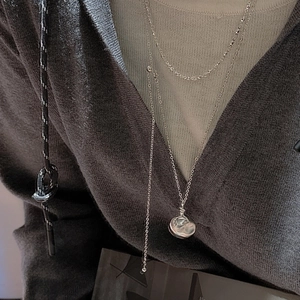 Minimalistische S925 Sterling Silber Kette mit unregelmäßigem Hammerschlag Anhänger