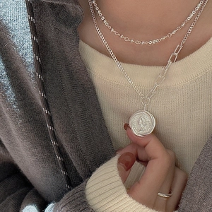 Double-layered S925 sterling silver necklace with retro coin portrait and horseshoe link
