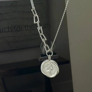S925 sterling silver vintage portrait coin necklace with asymmetric U-link chain