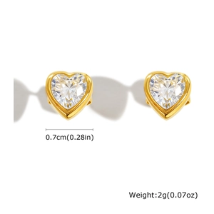 Detail shot showing 0.7cm 18K gold heart stud earrings with white zircon dimensions