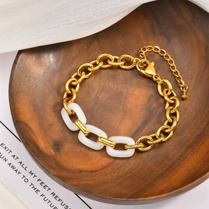 Women's Vintage Gold Stainless Steel Chain Bracelet with White Resin Splicing Fashion Jewelry Adjustable Link Bracelet Gift
