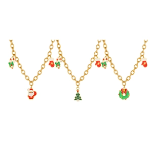 Goldene Weihnachtshalskette mit bunten Anhängern wie Weihnachtsmann und Tannenbaum für Feste