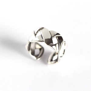 Polished S925 sterling silver adjustable ring with a vintage woven braided pattern