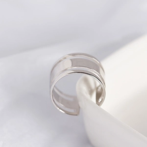 Three-layer polished S925 sterling silver open ring with a minimalist layered design