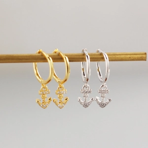 Elegante S925 Sterlingsilber Anker-Ohrhänger mit Mikro-Diamanten in Gold und Silber-Optik