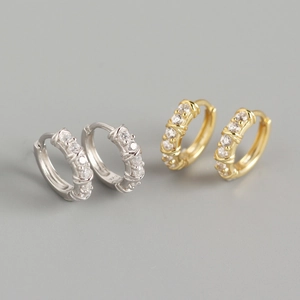 Boucles d'Oreilles Créoles en Argent Sterling 925 Géométriques Strass pour Femmes Bijoux Élégants Argent Or Plaqué