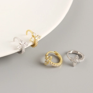 S925 sterling silver geometric clover hoop earrings with cubic zirconia in gold and silver