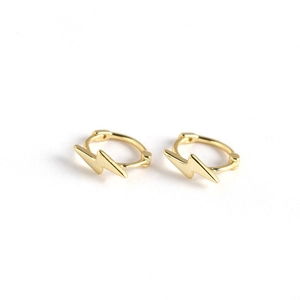 Minimalist S925 sterling silver lightning bolt hoop earrings in polished gold finish