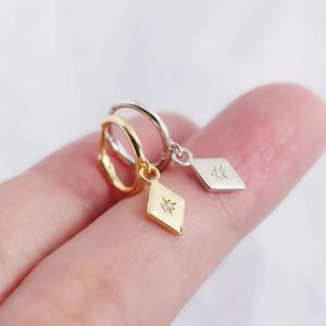 Boucles d'oreilles créoles losange en argent S925 avec zircon en forme d'étoile