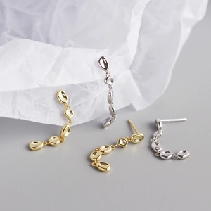 Minimalist S925 sterling silver tassel drop earrings in gold and silver finishes