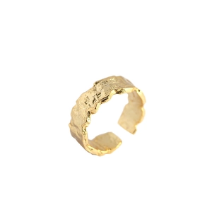 Adjustable S925 sterling silver ring in gold with irregular crumpled foil texture design