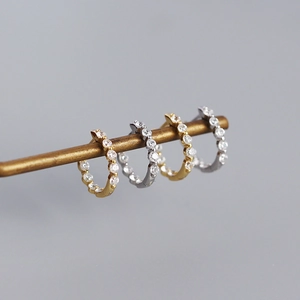 Boucles d'oreilles créoles S925 argent avec zircons géométriques dorées et argentées