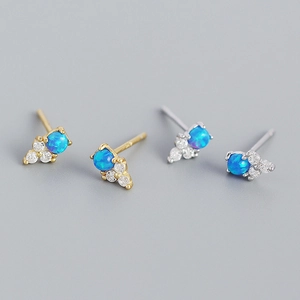 Boucles d'Oreilles Clous en Argent Sterling S925 Opale Bleue Minimaliste Grappe de Strass Rondes Incrustées pour Femme Bijoux