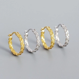 Orecchini a cerchio in argento S925 con catena intrecciata oro e argento