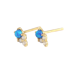 Boucles d'oreilles puces en argent S925 avec opale bleue et trois pierres de zircon