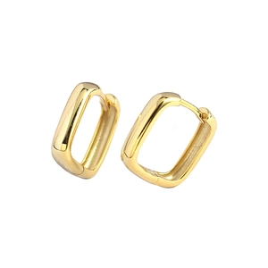 Créoles carrées minimalistes en argent s925 plaqué or avec finition miroir polie
