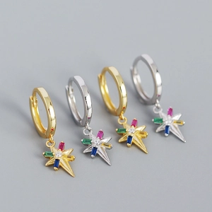 Pendientes de aro con estrella de ocho puntas en plata s925 y circonitas de colores
