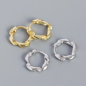 Créoles torsadées minimalistes en argent sterling S925 en finitions or et argent