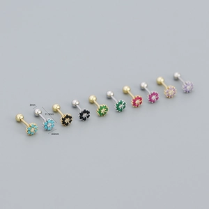 Dimensiones detalladas de pendientes de flores de plata 925 con circonitas de colores