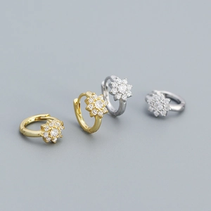 Boucles d'oreilles fleurs en argent s925 avec diamants zircons en ensemble or et argent