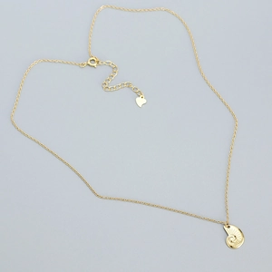 S925 silver gold seashell necklace with circular conch relief pendant on fine chain
