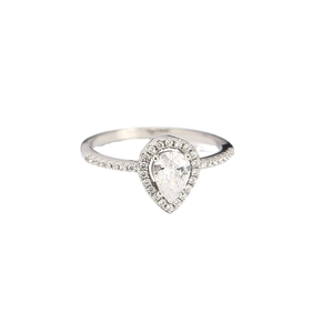 Elegant s925 silver pear-cut cubic zirconia ring with sparkling pavé-set halo and band