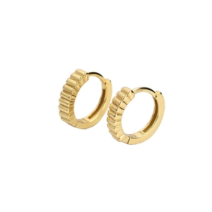 Elegante S925 sterling zilveren gouden oorringen met klassieke geribbelde verticale textuur