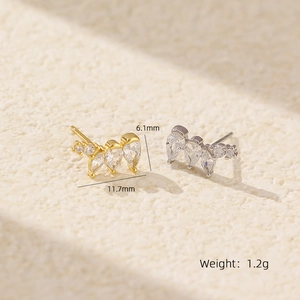 Boucles d'oreilles incurvées en argent S925 avec zircons en finitions or et argent