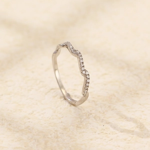 Minimalist S925 sterling silver wavy ring with micro-pave zircon crystals for stacking