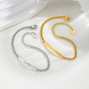 Bracelets Mobius minimalistes en acier inoxydable doré et argenté avec breloque cœur