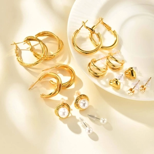 Elegante Kupferohrringe Vergoldet Zirkon Künstliche Perle Herz Hoop Ohrringe Für Frauen Täglich Party Leichten Luxus Schmuck Zubehör