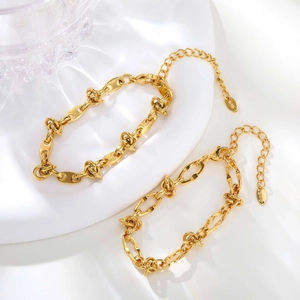 Bracciale a catena a maglie annodate dorate in acciaio inossidabile con incisione K18