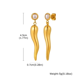 Detail showing the 4.5cm length and 0.7cm width of the gold pearl drop earrings