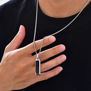 Herren Halskette mit rechteckigem Tigerauge-Anhänger und silberner Box-Kette