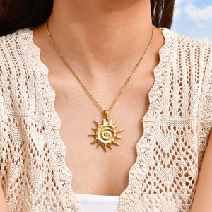 Bohemian Stainless Steel Gold Plated Sun Pendant Necklace Spiral Vortex Leisure Vacation Jewelry For Women Holiday Gift