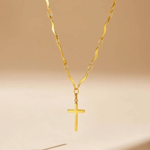 Stainless Steel Cross Pendant Necklace For Women Gold Plated Wavy Chain Minimalist Religious Jewelry Fashion Accessory