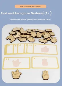 Dettaglio di blocchi in legno e carte numerate per lo sviluppo motorio dei bambini