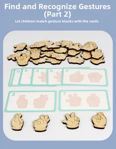 Dettaglio del puzzle in legno con gesti delle mani e carte didattiche per bambini