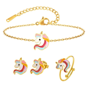 Conjunto de joyas de unicornio en acero inoxidable dorado con pulsera y pendientes