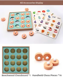 Détail du jeu de mémoire en hêtre avec plateau et pièces à préhension orange