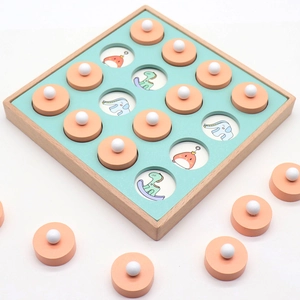 Jeu de mémoire en bois avec plateau bleu clair et pièces orange pour l'entraînement