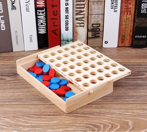 Vue détaillée d'un jeu de puissance 4 en bois pliable avec des jetons rouges et bleus