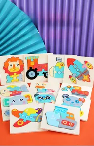 Détails de puzzles 3D en bois colorés avec motifs d'animaux et de véhicules