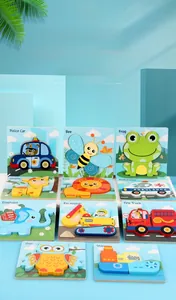 Vue à plat de puzzles 3D en bois pour enfants, modèles animaux et véhicules colorés