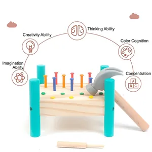 Jouet à marteler en bois pour enfants avec piquets colorés et marteau en bois