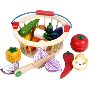 Kids wooden magnetic fruit and vegetable toy set with cutting board and basket