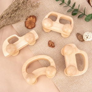 Petite Voiture en Bois Naturel Montessori Véhicule d'Entraînement à la Préhension pour Tout-Petits Éducation Précoce Poli à la Main