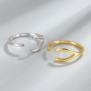Minimalist S925 sterling silver wishbone V-shaped open rings in gold and silver finish